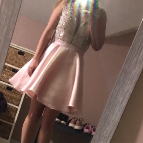 Jovani Dresses & Skirts - Short formal dress
